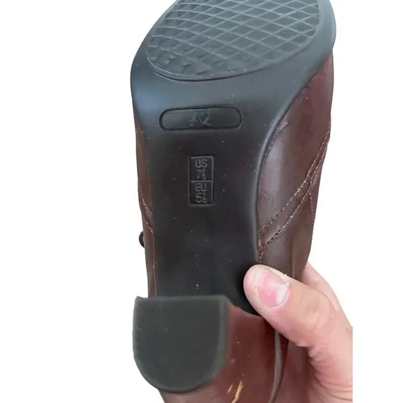 A2 By Aerosoles Red Leather Upper Lace Up Ankle Heel Boots Size 7.5 - Picture 4 of 7